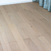 画像をギャラリービューアに読み込む, オーク(ナラ) 複合フローリング OA-02-WH